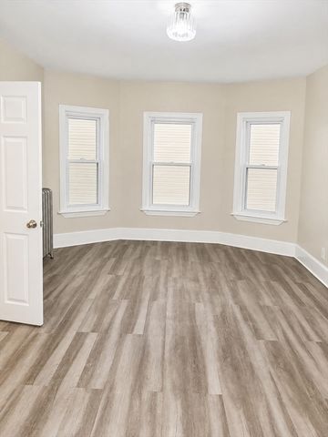 221 West Harvard St 3, Brockton, MA 02301