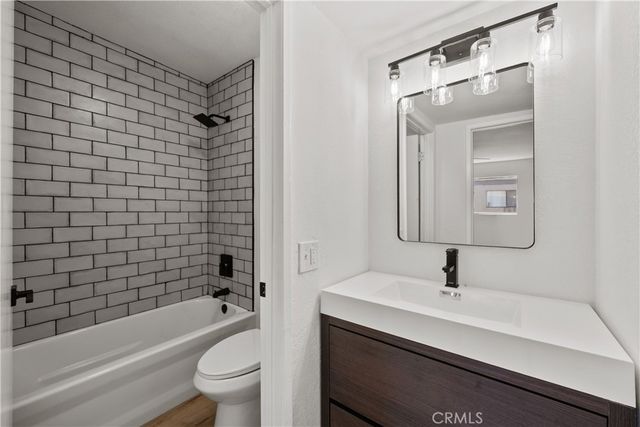 14500 Van Nuys 29, Panorama City, CA 91402