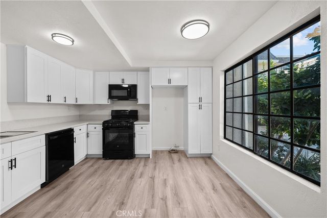 14500 Van Nuys 29, Panorama City, CA 91402