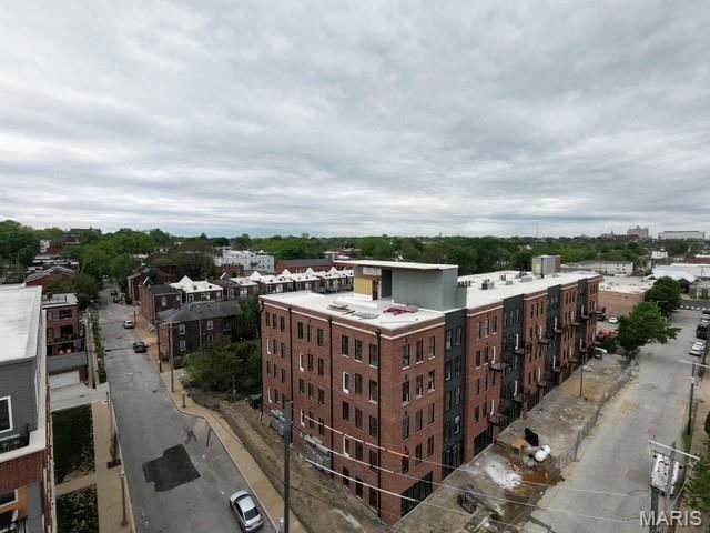 2300 LaSalle 211, St Louis, MO 63104