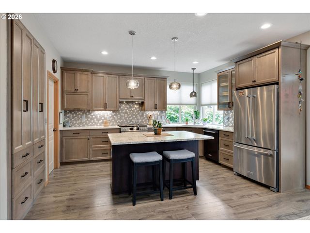 40442 Therese St, Sandy, OR 97055