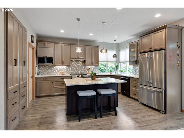 40442 Therese St, Sandy, OR 97055