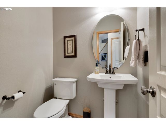 40442 Therese St, Sandy, OR 97055