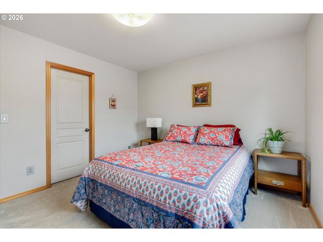 40442 Therese St, Sandy, OR 97055
