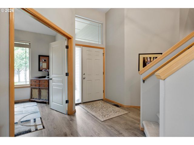 40442 Therese St, Sandy, OR 97055