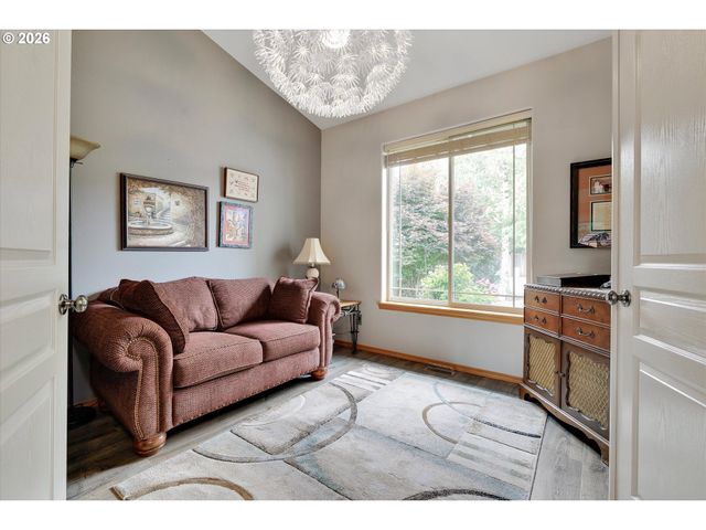 40442 Therese St, Sandy, OR 97055