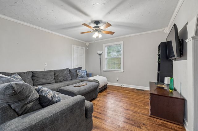 1804 Mars St, La Vergne, TN 37086