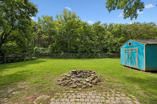 1804 Mars St, La Vergne, TN 37086