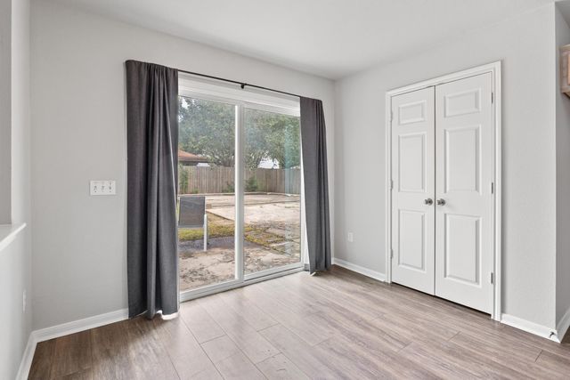 448 Tobin DR, Buda, TX 78610