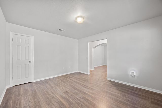 448 Tobin DR, Buda, TX 78610