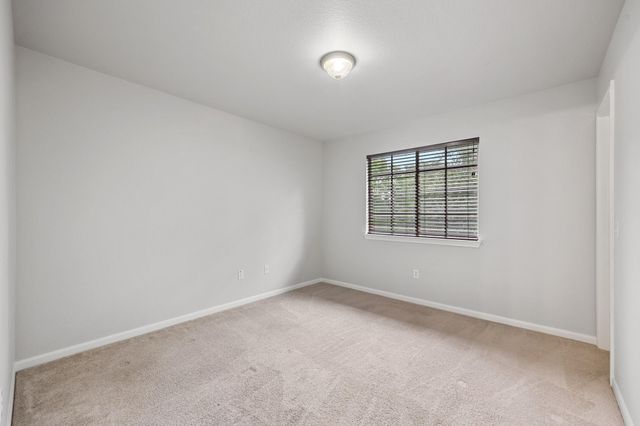 448 Tobin DR, Buda, TX 78610