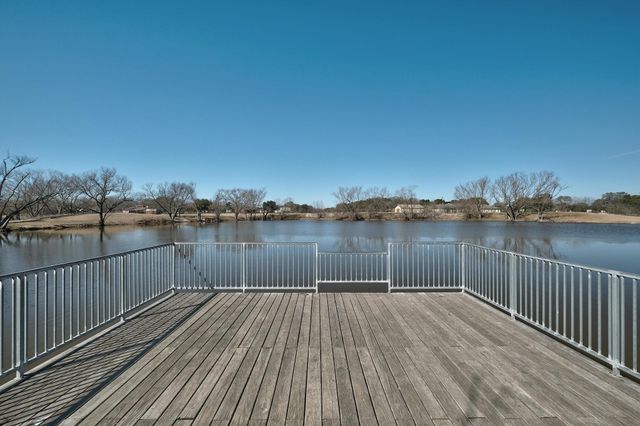 448 Tobin DR, Buda, TX 78610