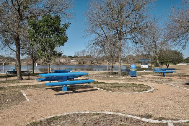 448 Tobin DR, Buda, TX 78610