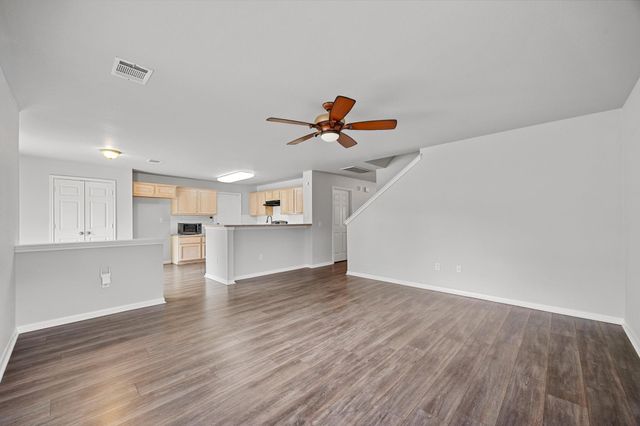 448 Tobin DR, Buda, TX 78610