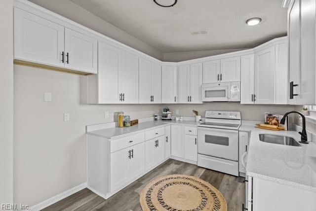 3300 Waterman RD, Virginia Beach, VA 23452