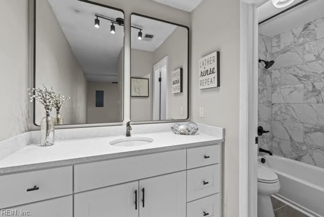 3300 Waterman RD, Virginia Beach, VA 23452