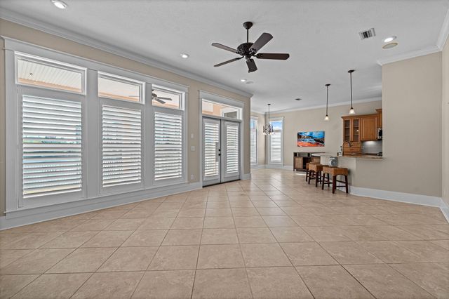 125 Smugglers Cove Court, Panama City Beach, FL 32413