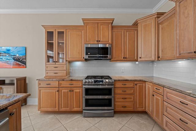 125 Smugglers Cove Court, Panama City Beach, FL 32413