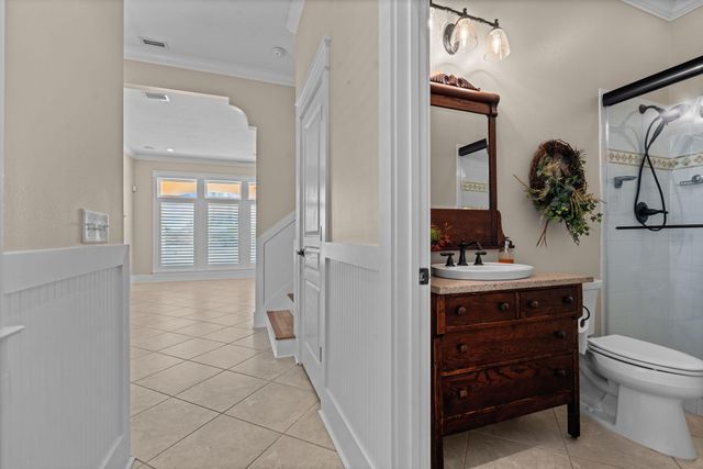 125 Smugglers Cove Court, Panama City Beach, FL 32413