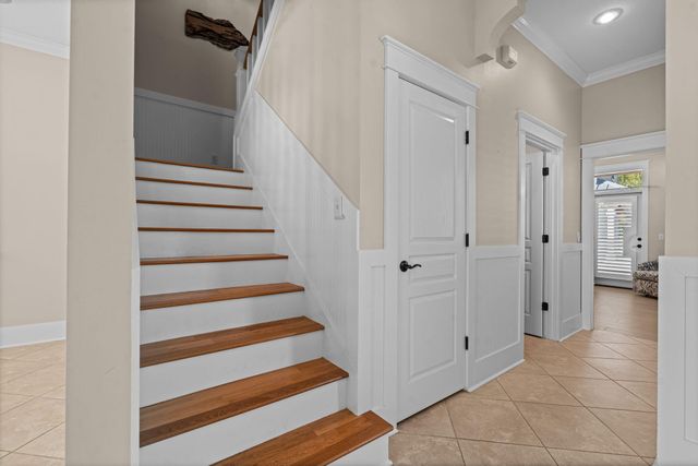 125 Smugglers Cove Court, Panama City Beach, FL 32413