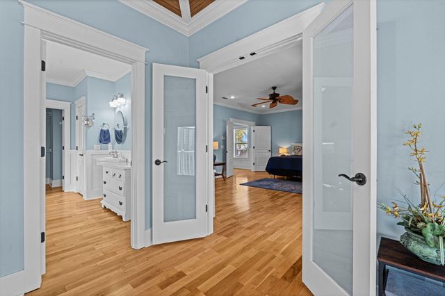 125 Smugglers Cove Court, Panama City Beach, FL 32413