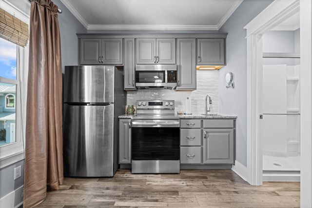 125 Smugglers Cove Court, Panama City Beach, FL 32413