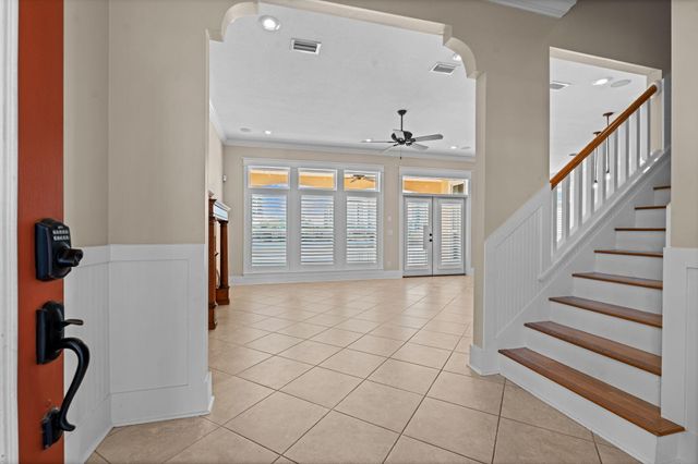 125 Smugglers Cove Court, Panama City Beach, FL 32413