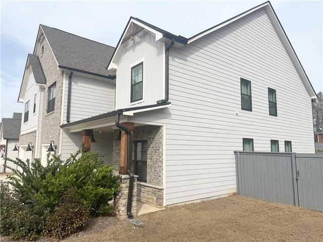 4692 Cooling Water SW Circle, Powder Springs, GA 30127