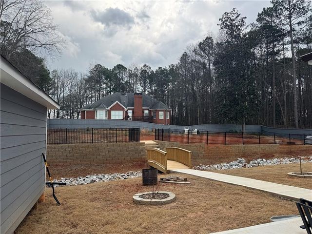 4692 Cooling Water Circle SW, Powder Springs, GA 30127