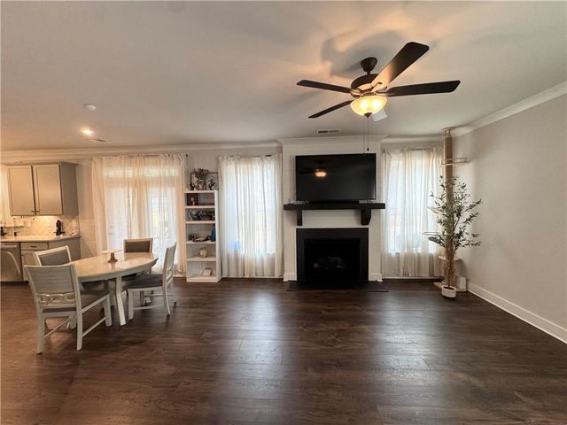 4692 Cooling Water SW Circle, Powder Springs, GA 30127