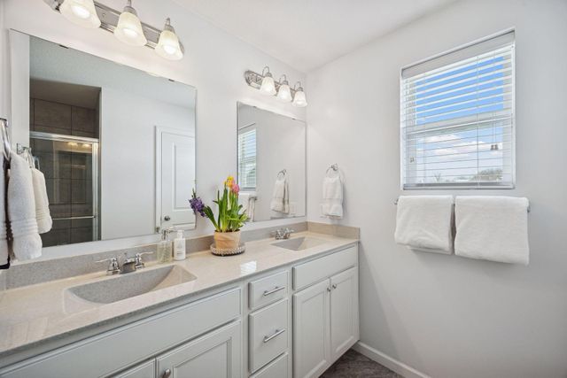 5573 Yucca Lane N, Plymouth, MN 55446