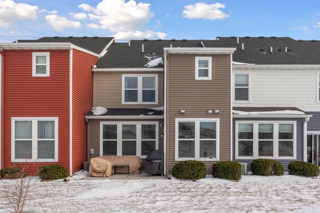 5573 Yucca Lane N, Plymouth, MN 55446