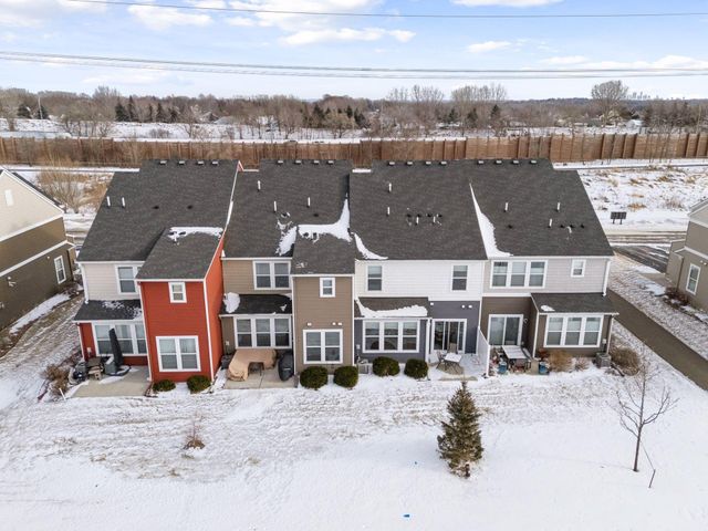 5573 Yucca Lane N, Plymouth, MN 55446