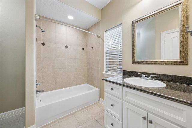 1417 Thompson Street, Houston, TX 77007