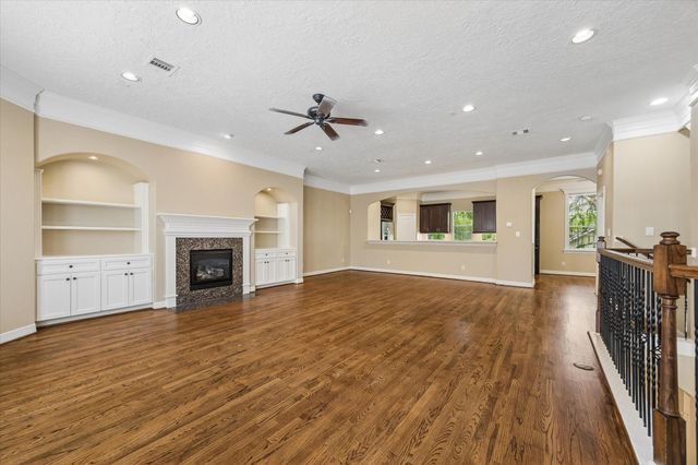 1417 Thompson Street, Houston, TX 77007
