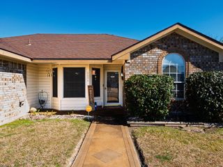 3606 Julia LN, Killeen, TX 76542