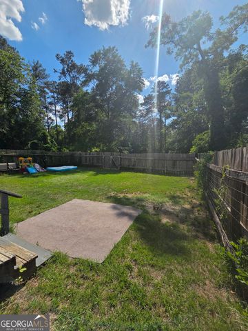 823 N Main Street, Statesboro, GA 30458