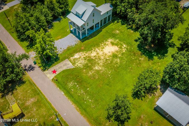 112 Leopold Street, Bay Saint Louis, MS 39520