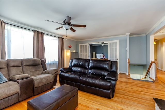 104 Meadow Road, North Providence, RI 02904