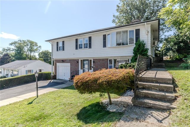 104 Meadow Road, North Providence, RI 02904