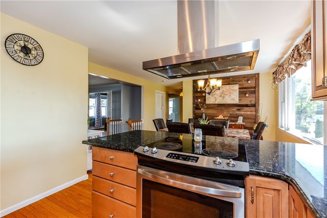104 Meadow Road, North Providence, RI 02904