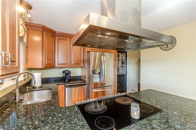 104 Meadow Road, North Providence, RI 02904