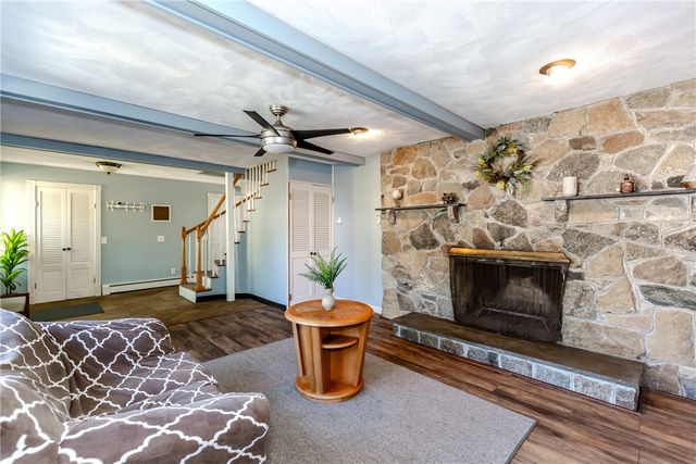 104 Meadow Road, North Providence, RI 02904