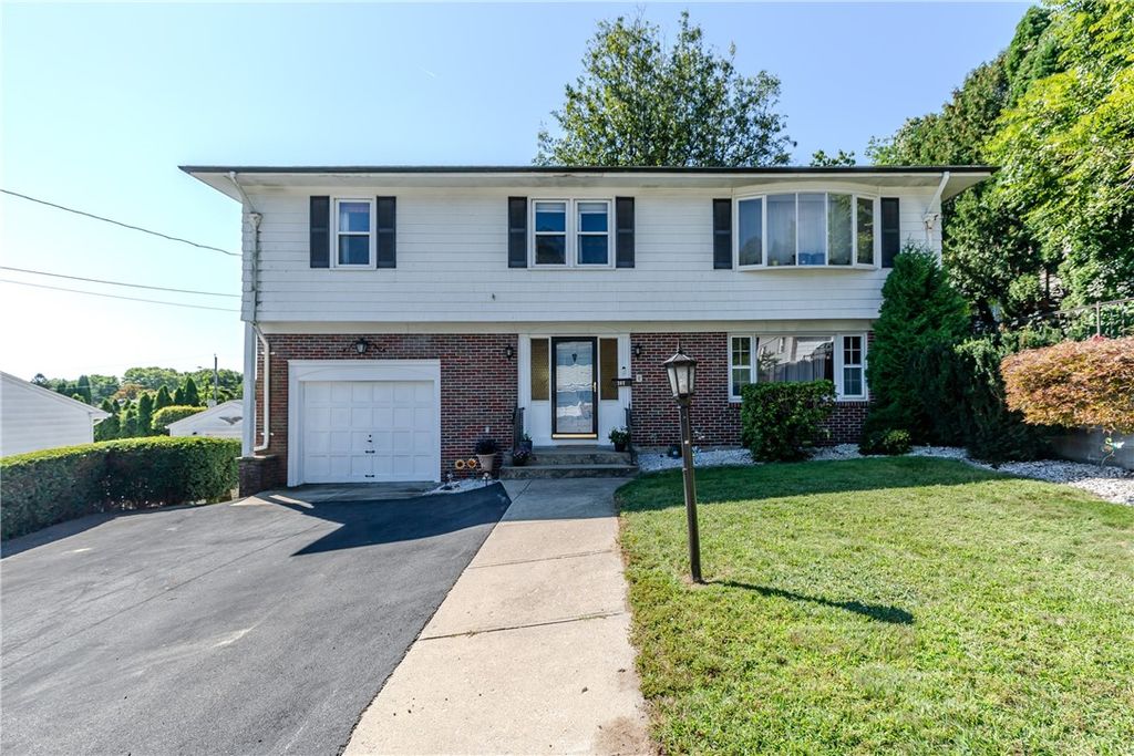 104 Meadow Road, North Providence, RI 02904