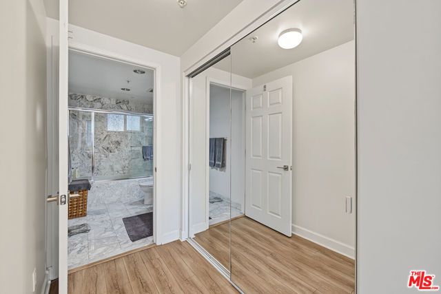 6038 Carlton Way 305, Los Angeles, CA 90028