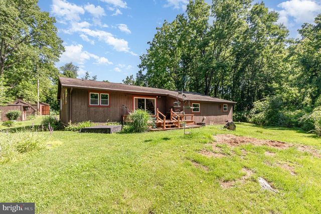 1214 MINNICH RD, Mechanicsburg, PA 17055