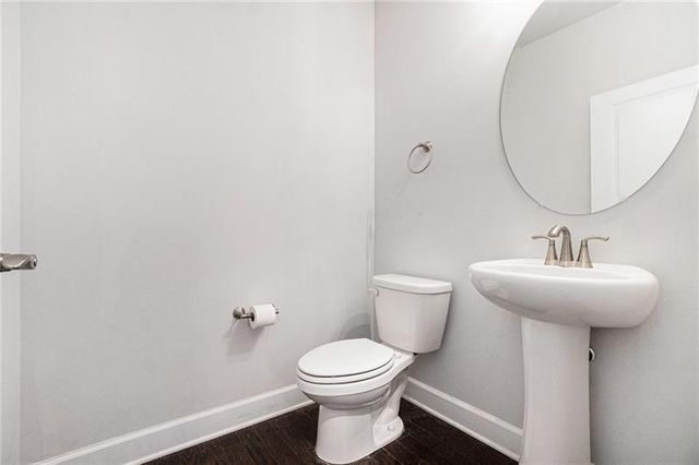 55 Clubhouse Way, Acworth, GA 30101