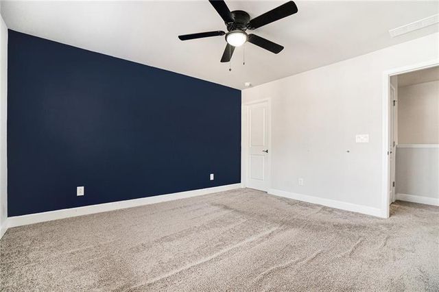 55 Clubhouse Way, Acworth, GA 30101