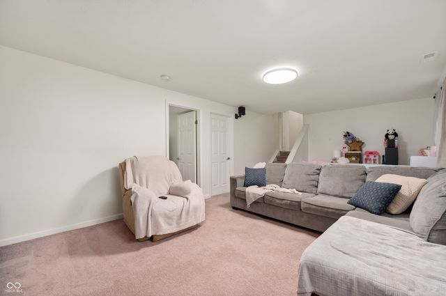 8556 Green Valley Drive, Indianapolis, IN 46217