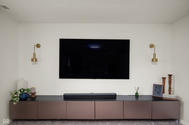 8556 Green Valley Drive, Indianapolis, IN 46217